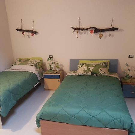 Al Fienile Hotell Orzano Eksteriør bilde