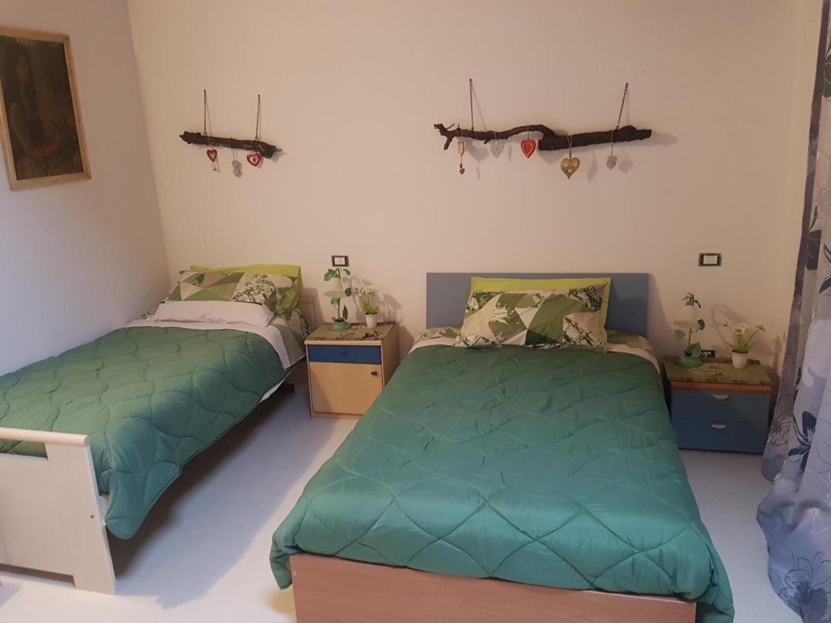 Al Fienile Hotell Orzano Eksteriør bilde