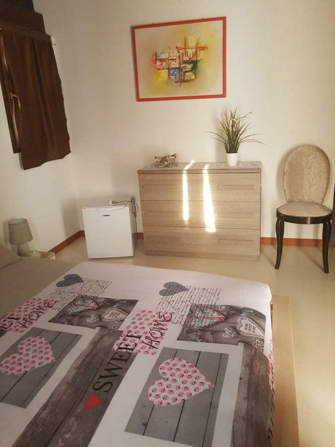 Al Fienile Hotell Orzano Eksteriør bilde