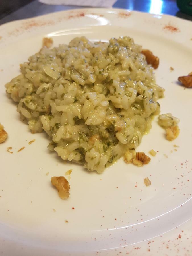 Al Fienile Hotell Orzano Eksteriør bilde